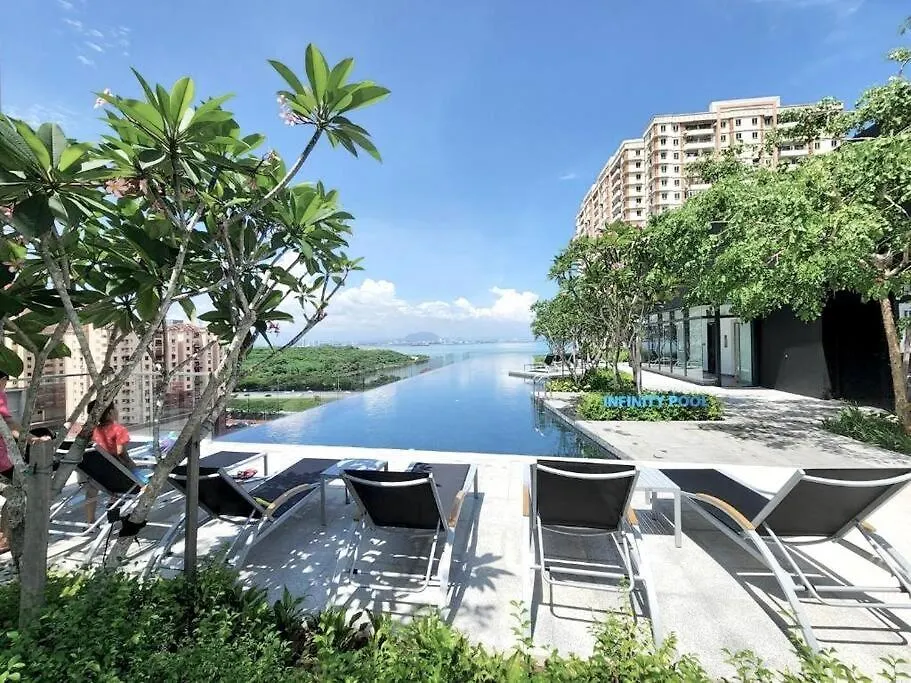 Urban Georgetown 9Pax 4Queenbed 3Bedroom 2Bath 2Carparks Jelutong