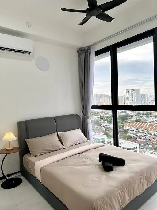 Urban Georgetown 9Pax 4Queenbed 3Bedroom 2Bath 2Carparks Jelutong Appartamento